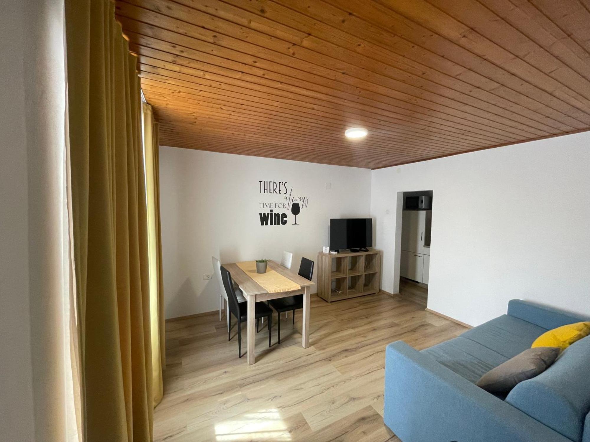 Kmetija Tomazic Vinska Klet - Winery Apartman Vipava Kültér fotó