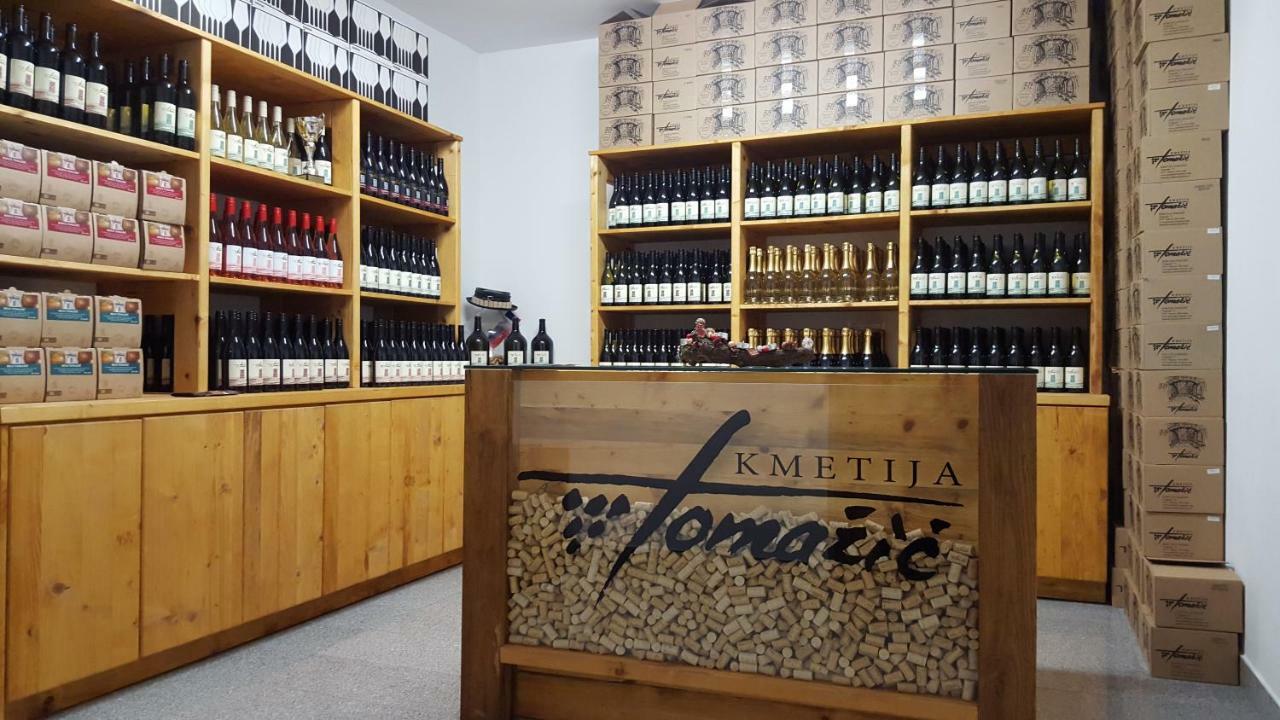 Kmetija Tomazic Vinska Klet - Winery Apartman Vipava Kültér fotó